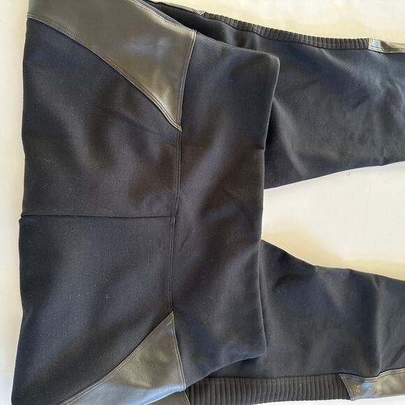 Spanx Assets Faux Leather Leggings - Women's Large - Picture 5 of 7